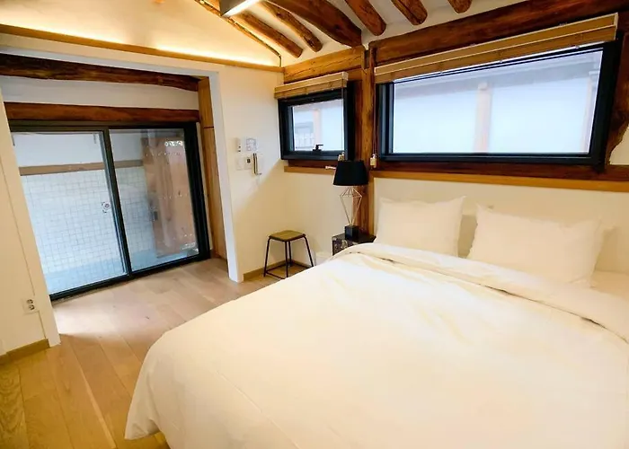 Hanok Jade * Seul